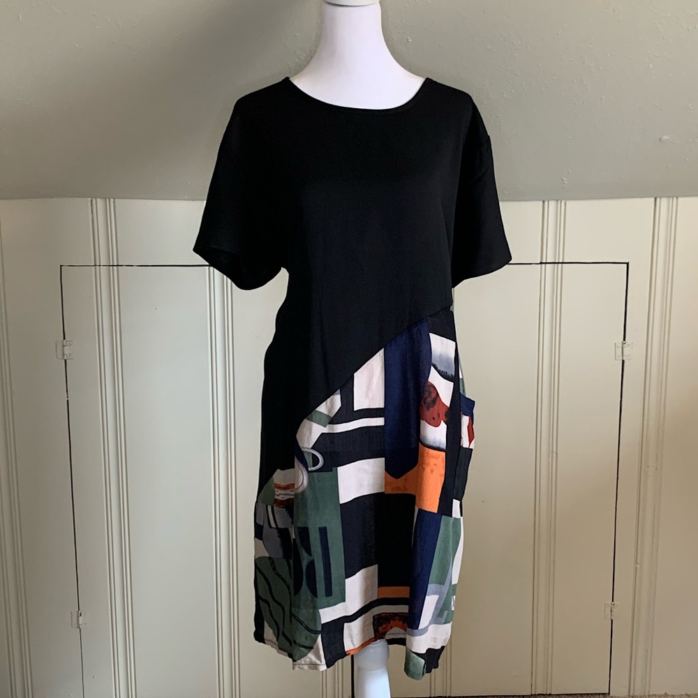 Black & Abstract Pattern Shift Dress